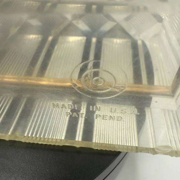 Vintage Clear acrylic and Gold Geometric Decorative Tray trinket box - Picture 5 of 9